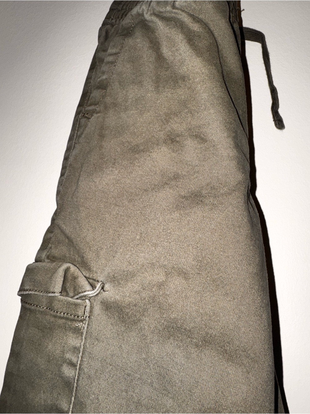 Celebrity Pink Men's Olive Cargo Joggers